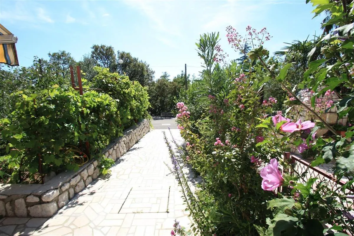 Johann I Crikvenica Apartment